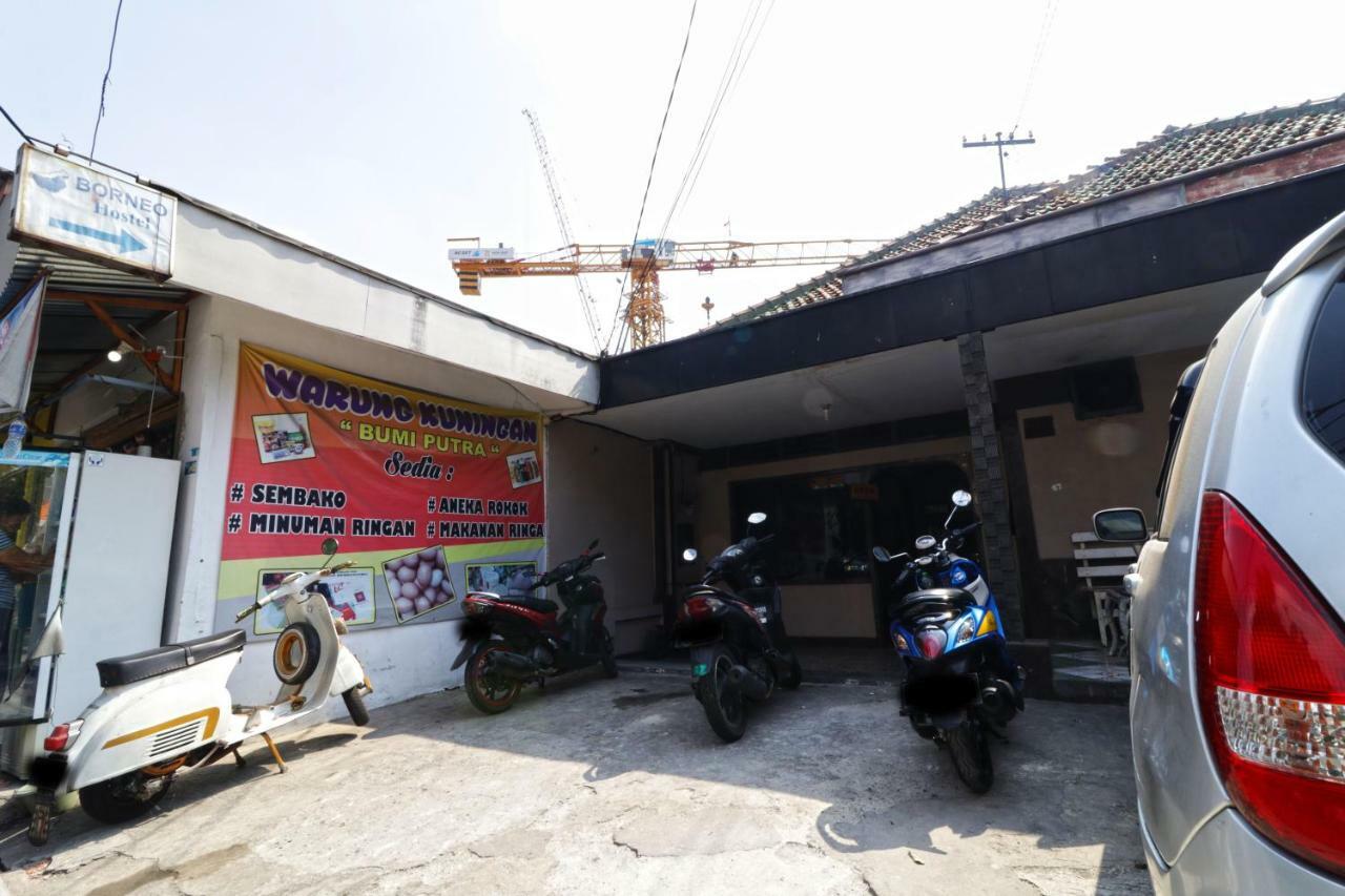 Borneo Hostel Jakarta Eksteriør bilde