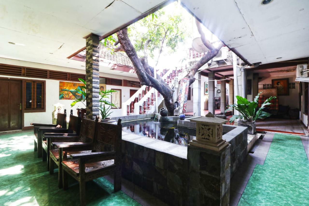 Borneo Hostel Jakarta Eksteriør bilde